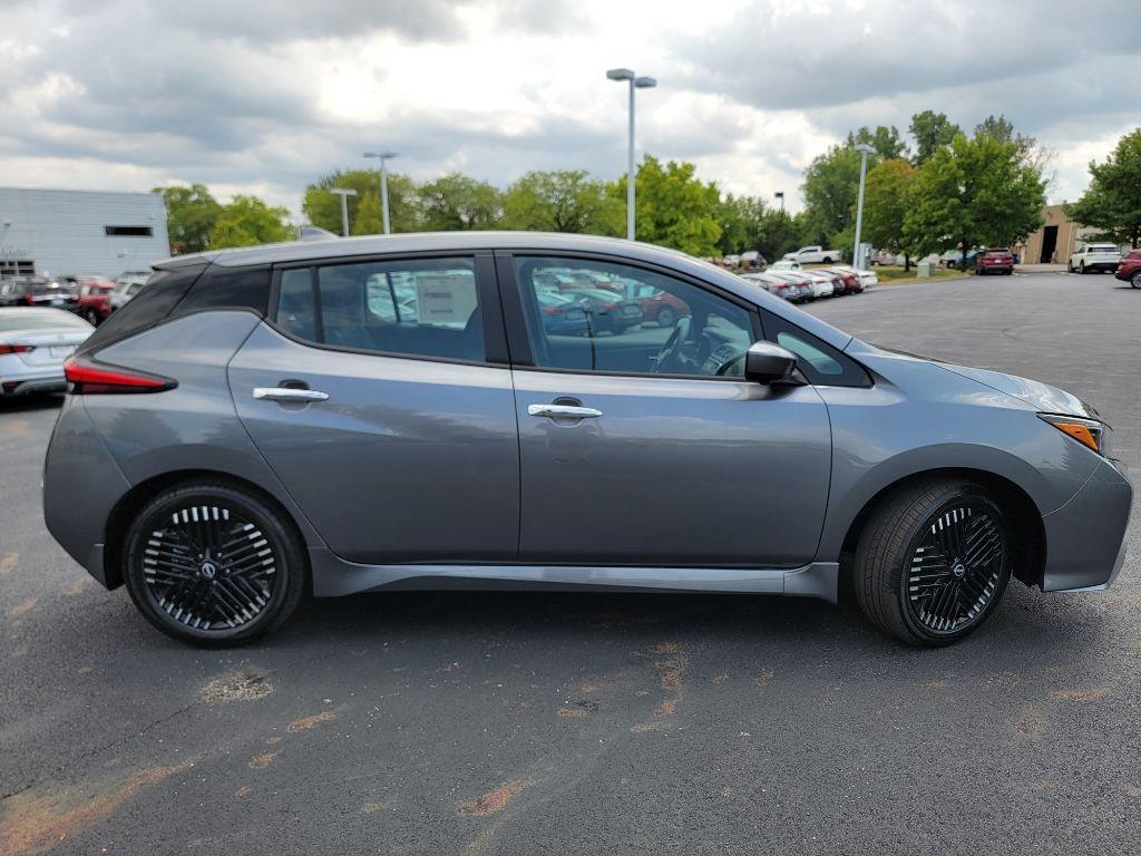 new 2025 Nissan Leaf car, priced at $29,636