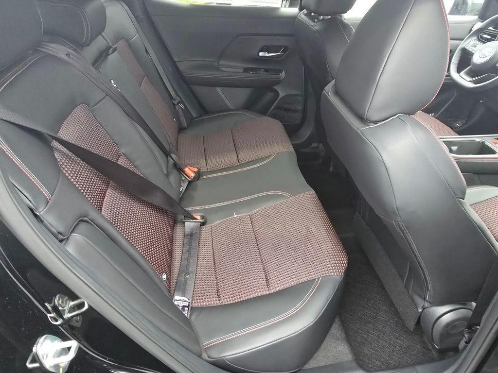 new 2025 Nissan Kicks car, priced at $27,826