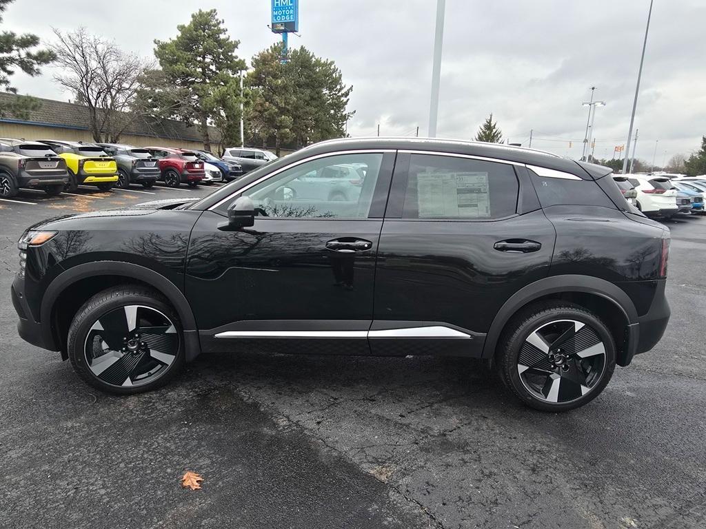 new 2025 Nissan Kicks car, priced at $27,152