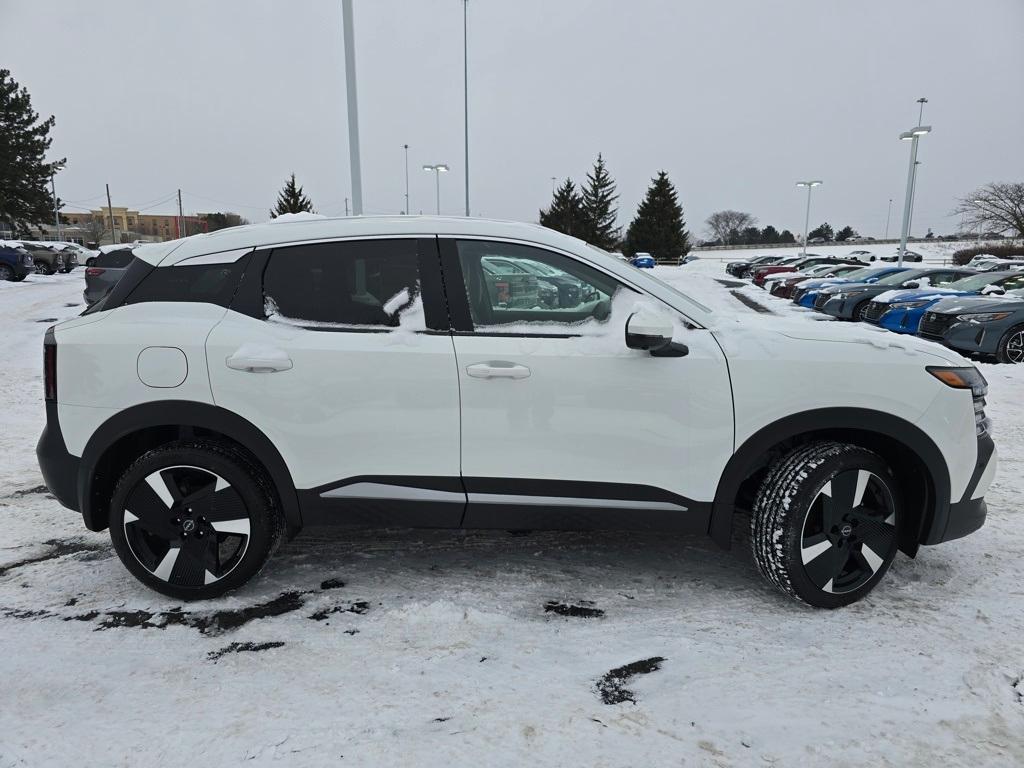 new 2025 Nissan Kicks car, priced at $27,530