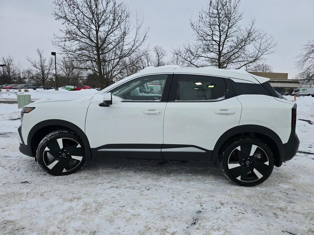 new 2025 Nissan Kicks car, priced at $27,530