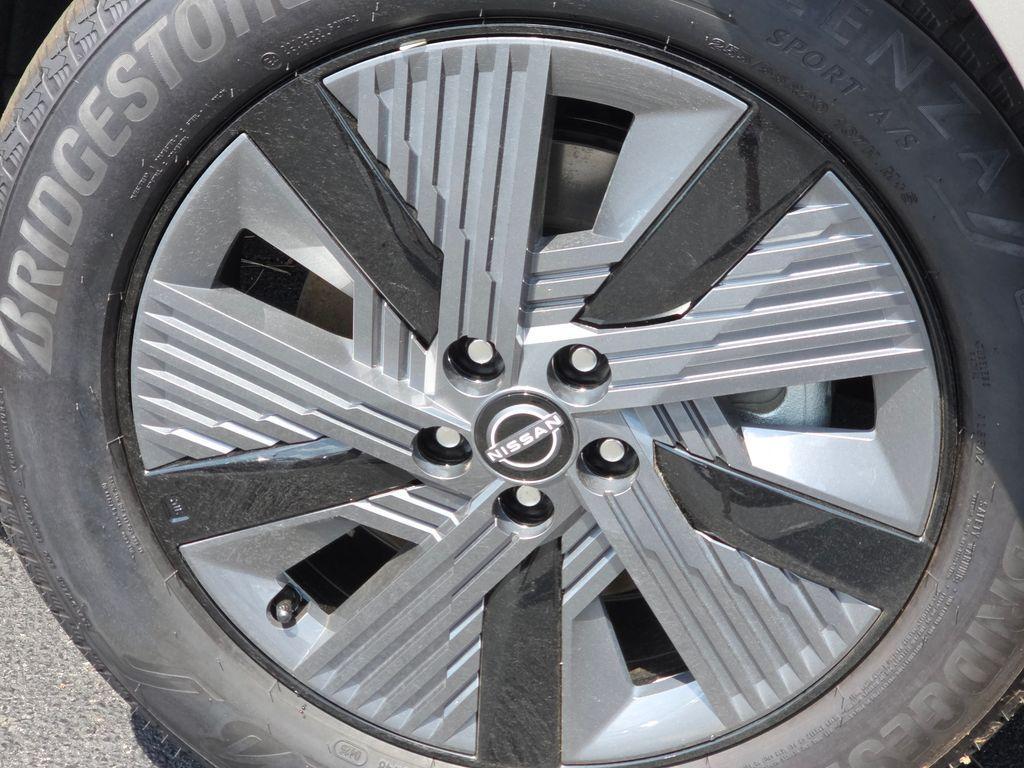 new 2025 Nissan Murano car, priced at $47,901