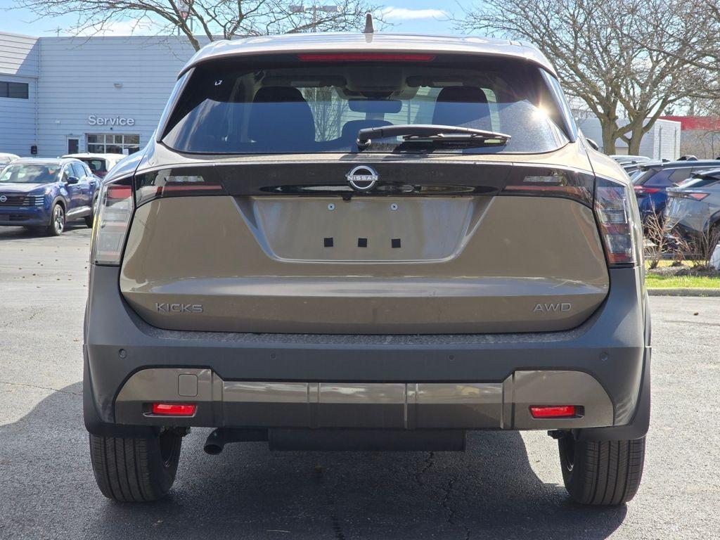 new 2025 Nissan Kicks car, priced at $29,490