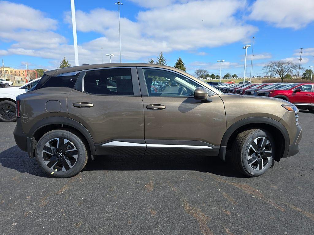new 2025 Nissan Kicks car, priced at $29,490