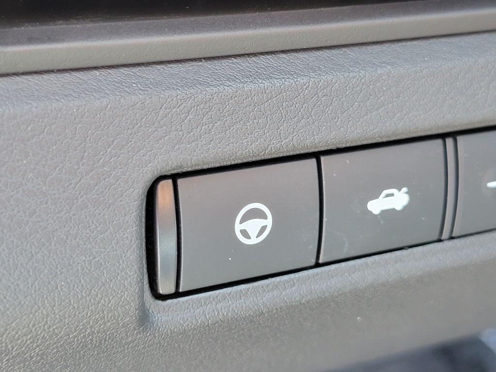 new 2025 Nissan Altima car, priced at $33,999