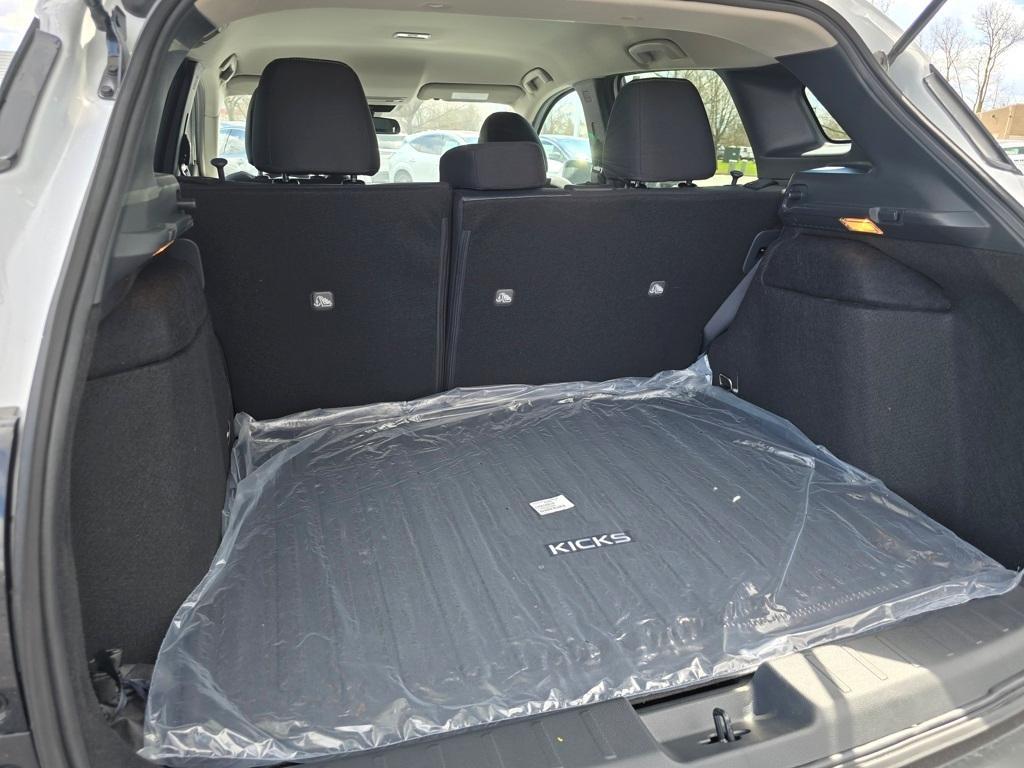 new 2025 Nissan Kicks car, priced at $26,831