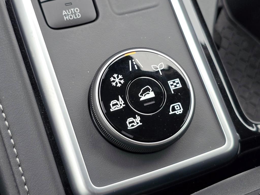 new 2025 Nissan Pathfinder car, priced at $41,419