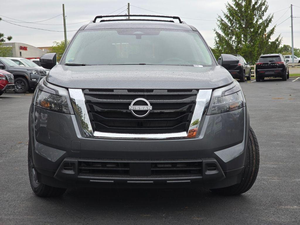 new 2025 Nissan Pathfinder car, priced at $41,819