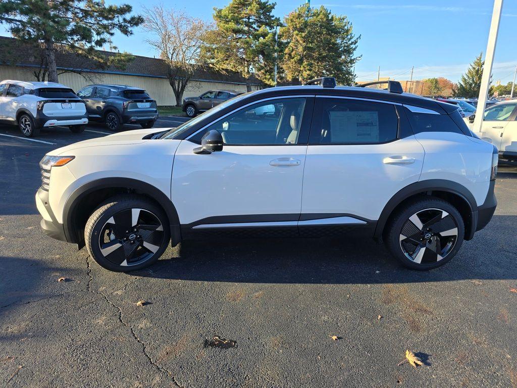 new 2025 Nissan Kicks car, priced at $30,832