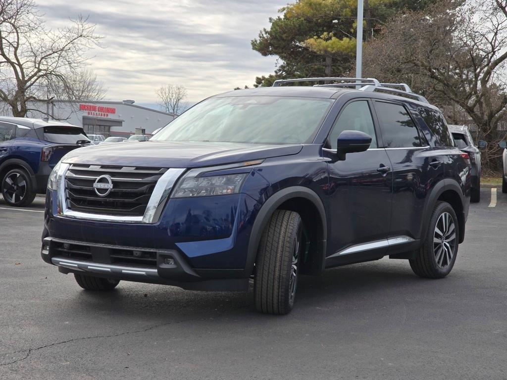 new 2025 Nissan Pathfinder car, priced at $49,630