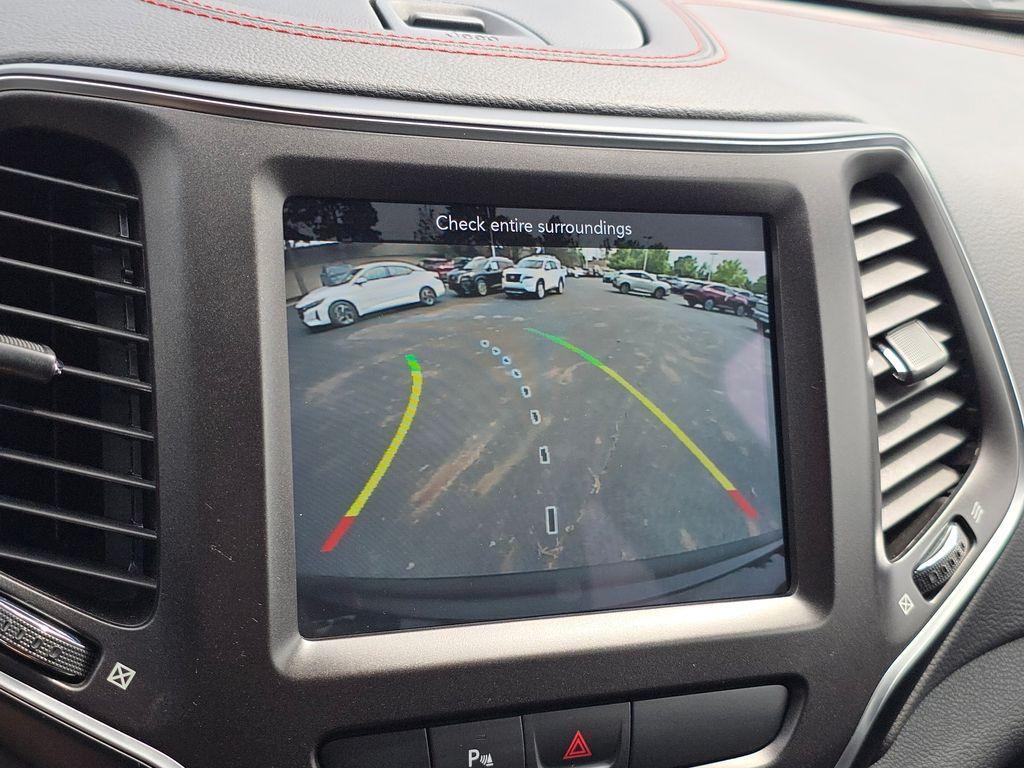 used 2020 Jeep Cherokee car, priced at $19,199