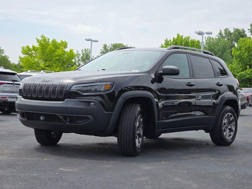 used 2020 Jeep Cherokee car, priced at $19,199