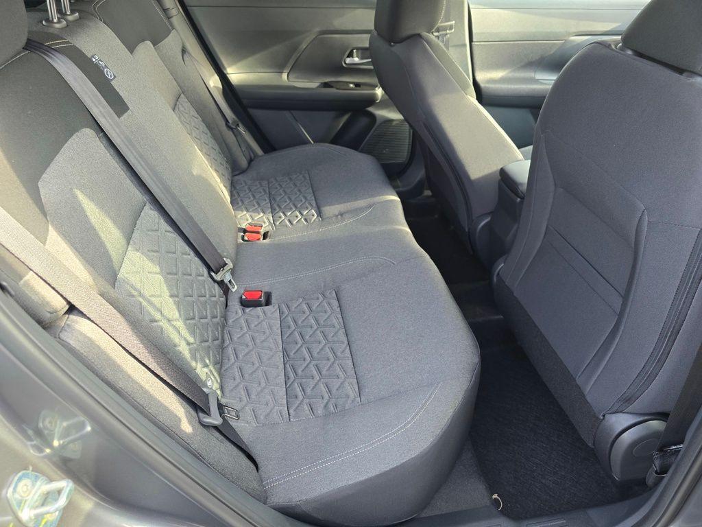 new 2025 Nissan Kicks car, priced at $26,291