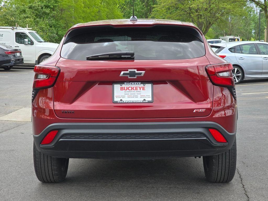 used 2024 Chevrolet Trax car, priced at $20,999