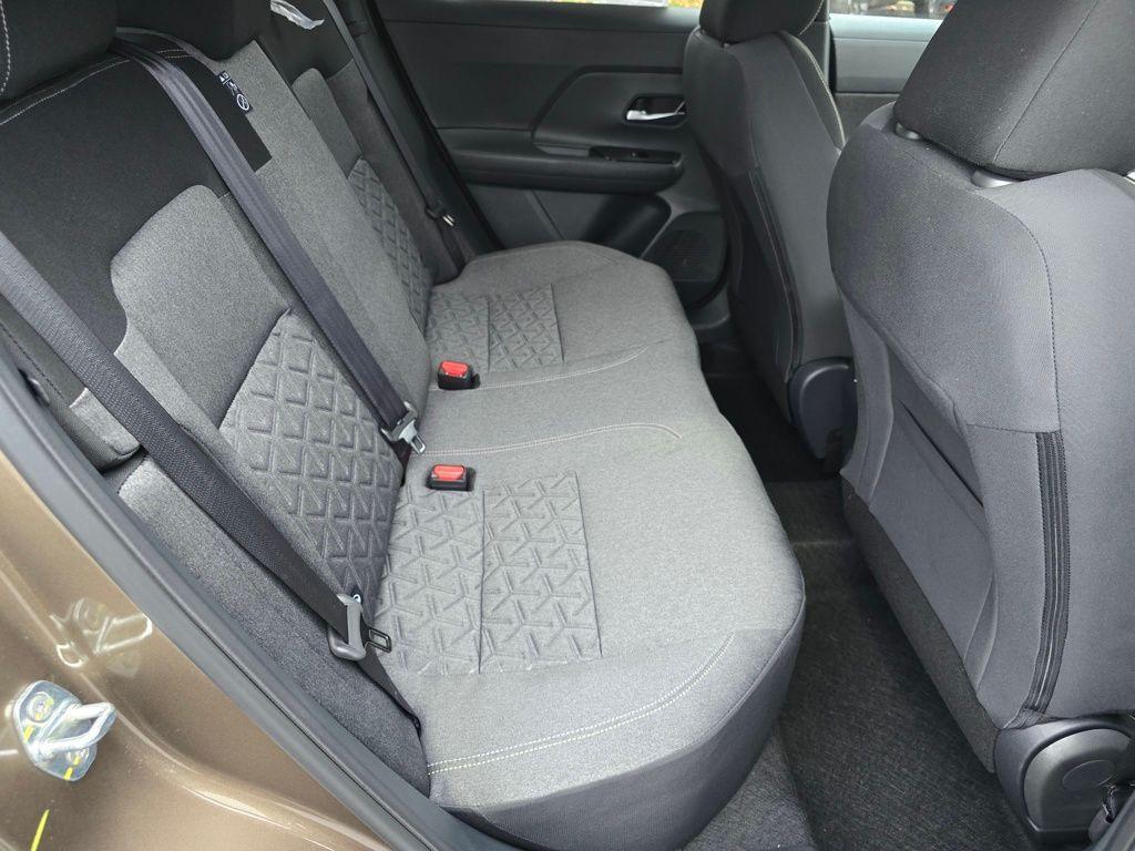 new 2025 Nissan Kicks car, priced at $29,273