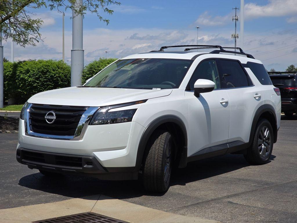 new 2025 Nissan Pathfinder car, priced at $43,890