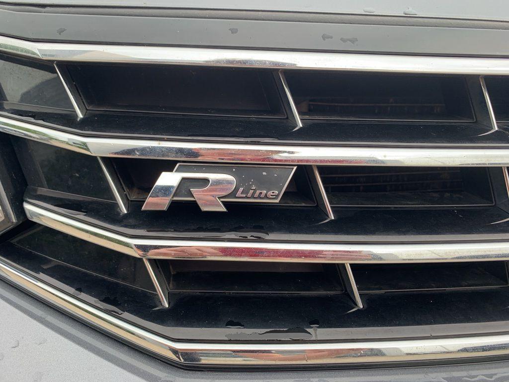 used 2018 Volkswagen Passat car, priced at $11,999