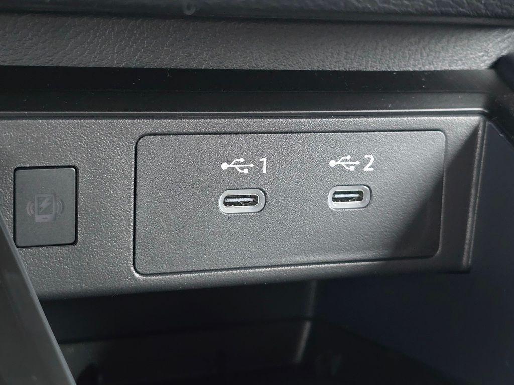 new 2025 Nissan Kicks car, priced at $28,063