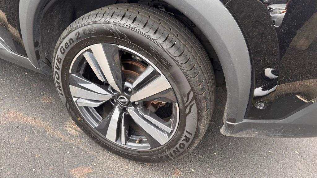 used 2023 Nissan Rogue car, priced at $23,999