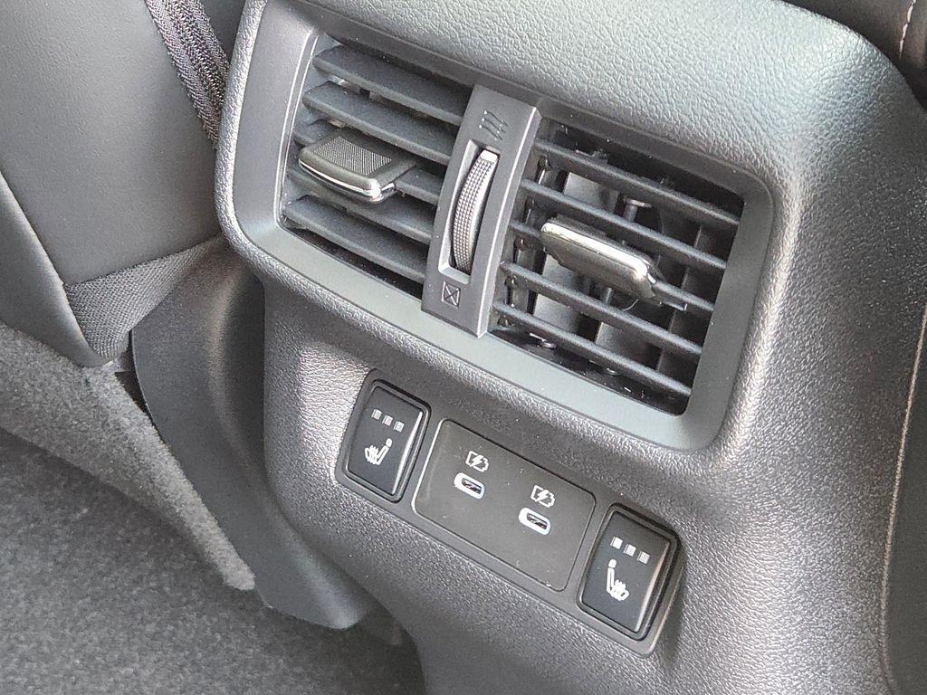 new 2025 Nissan Murano car, priced at $50,727