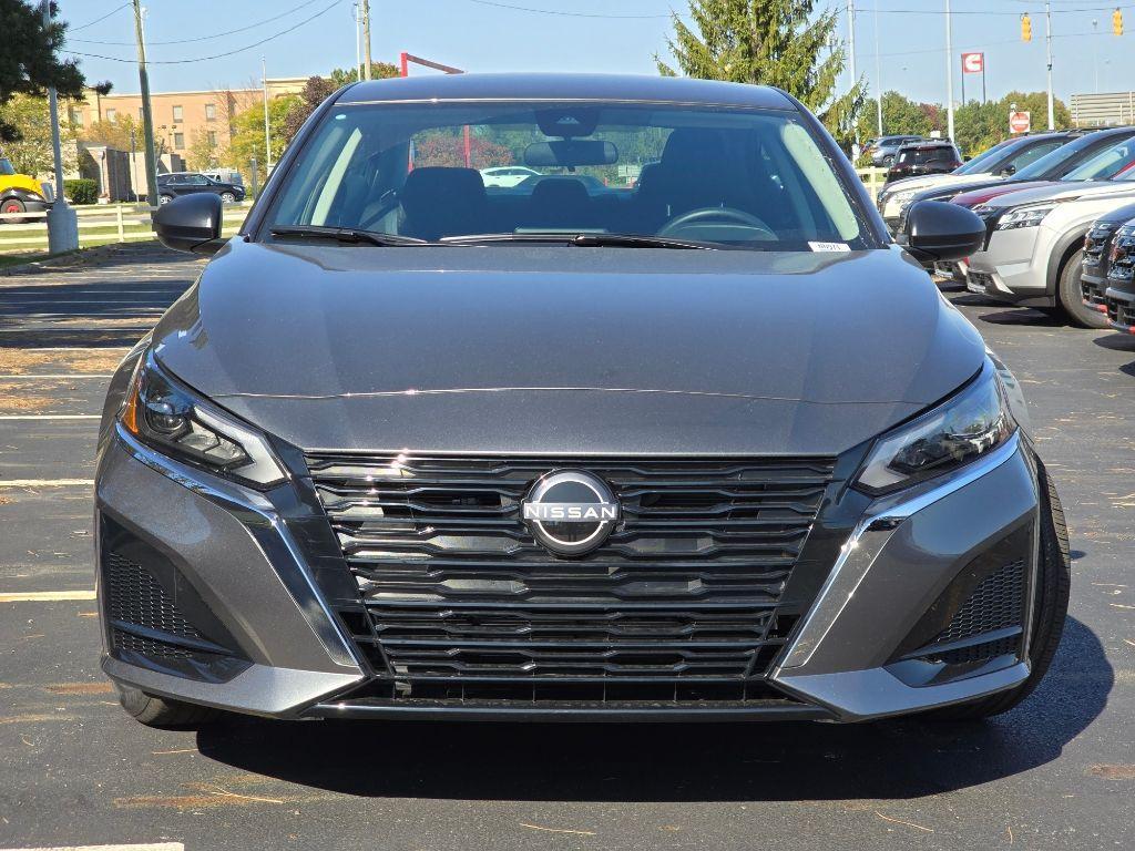 new 2025 Nissan Altima car, priced at $27,395