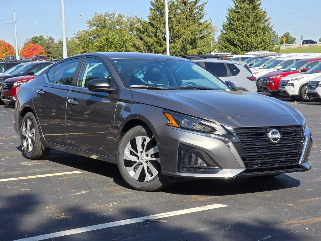 new 2025 Nissan Altima car, priced at $27,395