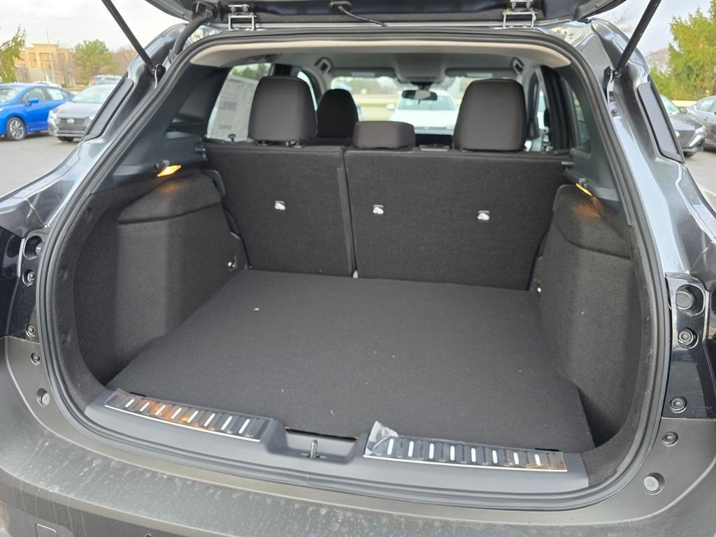 new 2025 Nissan Kicks car, priced at $27,386