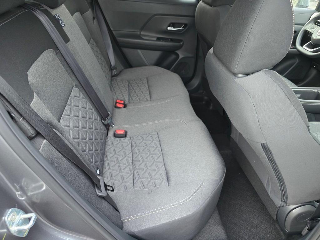 new 2025 Nissan Kicks car, priced at $27,386