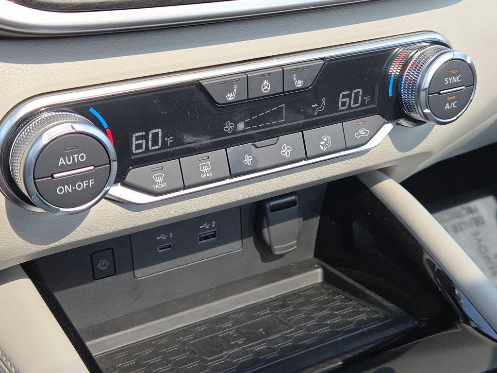 new 2025 Nissan Altima car, priced at $35,813