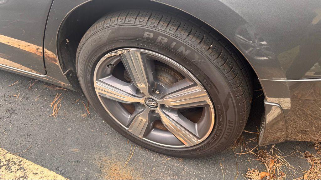 used 2020 Nissan Altima car, priced at $13,499