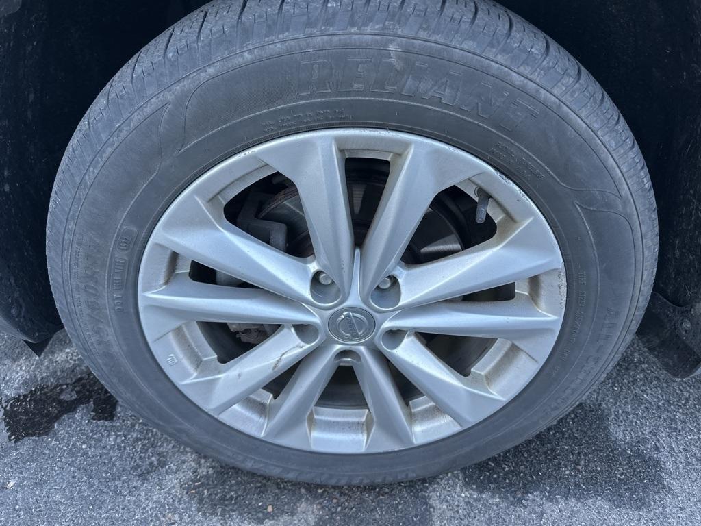 used 2018 Nissan Rogue Sport car, priced at $13,199