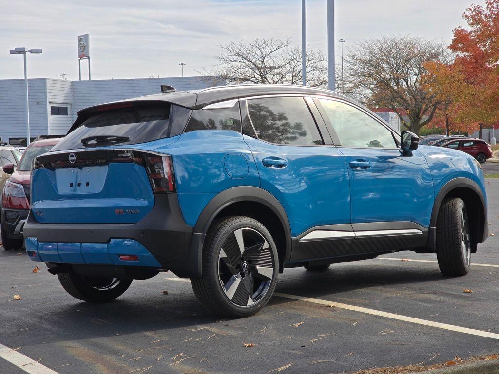 new 2025 Nissan Kicks car, priced at $30,667