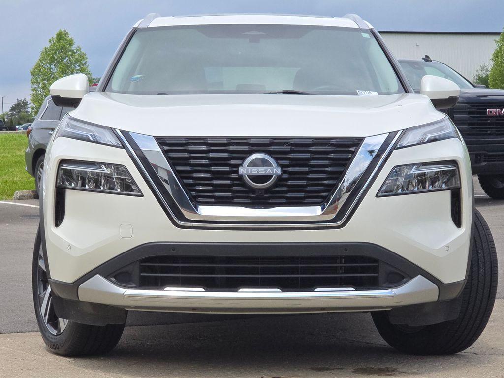 used 2023 Nissan Rogue car, priced at $30,999