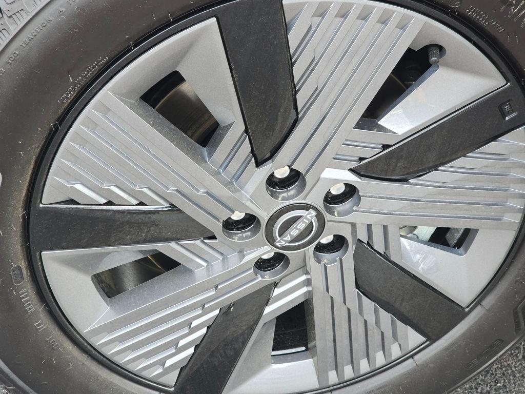 new 2025 Nissan Murano car, priced at $47,129