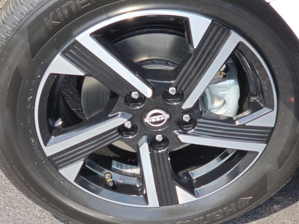 new 2025 Nissan Sentra car, priced at $23,397