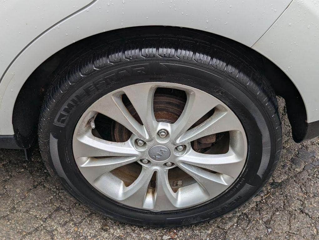 used 2016 Kia Soul car, priced at $10,390