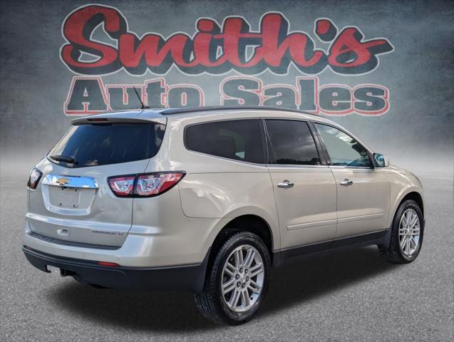 used 2015 Chevrolet Traverse car, priced at $14,400