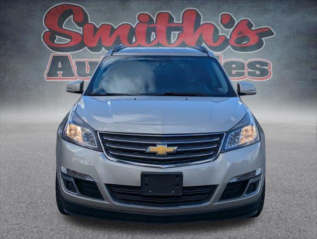 used 2015 Chevrolet Traverse car, priced at $14,400