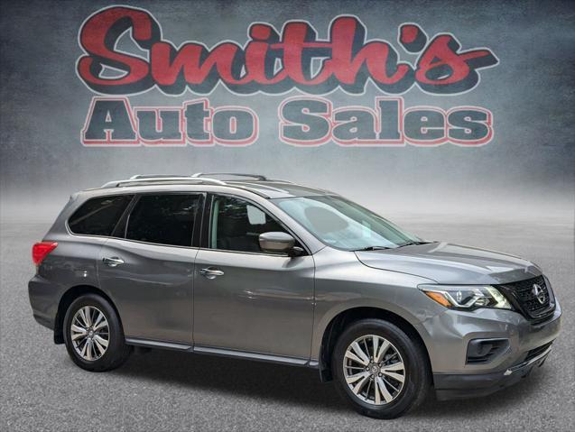 used 2018 Nissan Pathfinder car, priced at $17,700