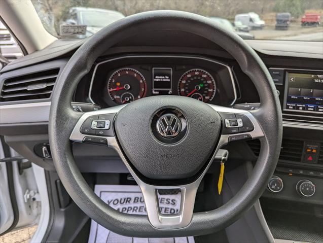 used 2021 Volkswagen Jetta car, priced at $17,600