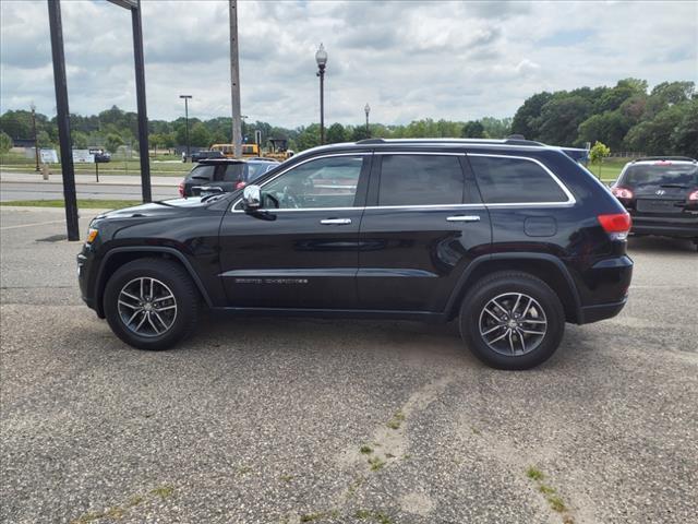 used 2017 Jeep Grand Cherokee car, priced at $15,500