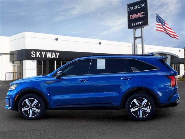 used 2023 Kia Sorento car, priced at $23,988