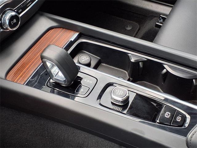 used 2023 Volvo XC60 car, priced at $27,500