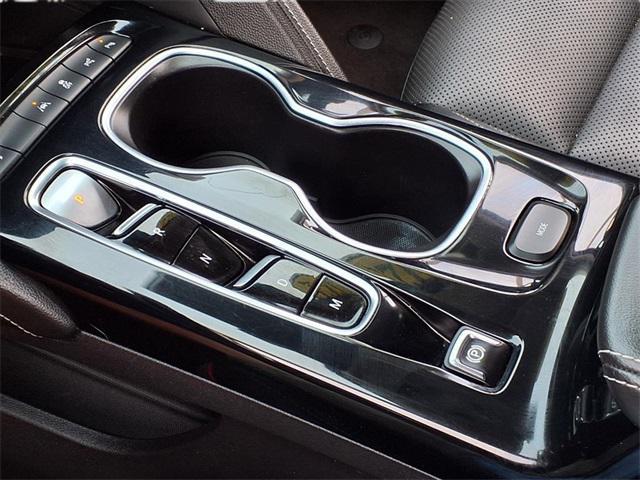 used 2022 Buick Envision car, priced at $24,988