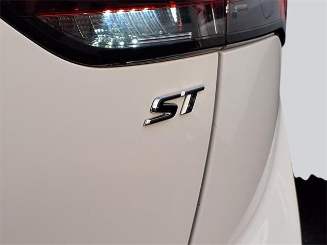 used 2022 Buick Envision car, priced at $24,988