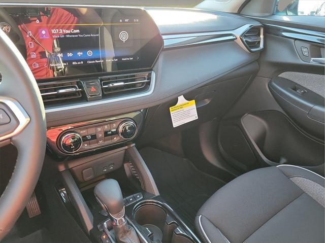 new 2025 Chevrolet TrailBlazer car, priced at $31,820