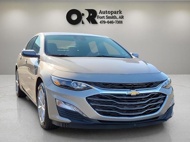 new 2025 Chevrolet Malibu car, priced at $28,068