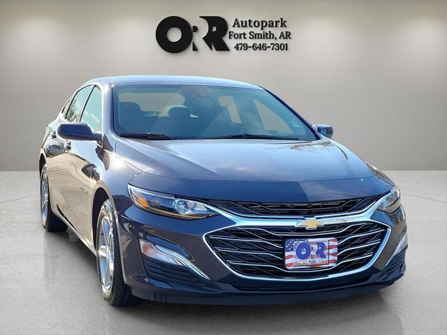 new 2025 Chevrolet Malibu car, priced at $25,883