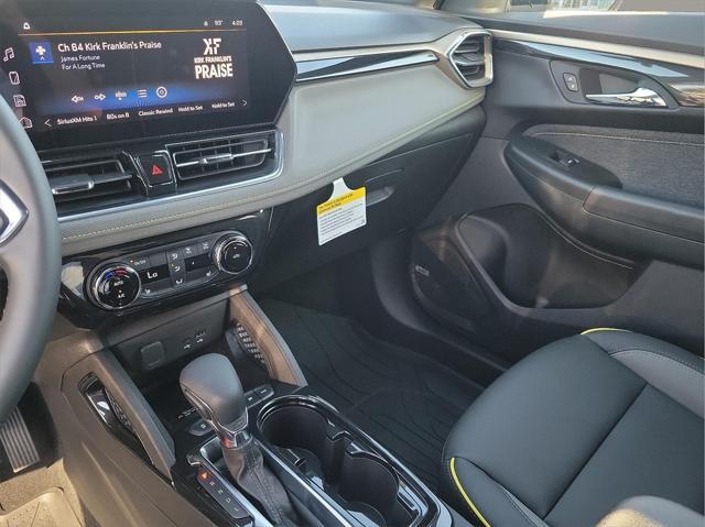 new 2025 Chevrolet TrailBlazer car, priced at $33,697