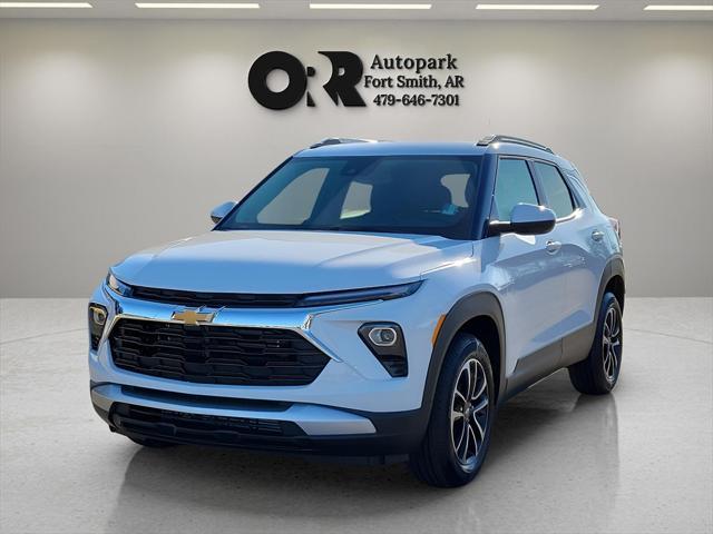 new 2025 Chevrolet TrailBlazer car, priced at $28,120